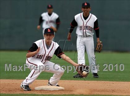 Thumbnail 3 in Los Amigos vs. Capistrano Valley Christian photogallery.