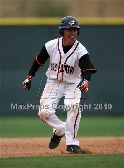 Thumbnail 2 in Los Amigos vs. Capistrano Valley Christian photogallery.