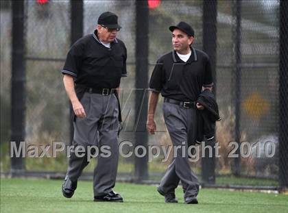 Thumbnail 2 in Los Amigos vs. Capistrano Valley Christian photogallery.