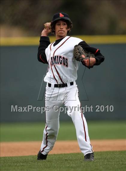 Thumbnail 3 in Los Amigos vs. Capistrano Valley Christian photogallery.