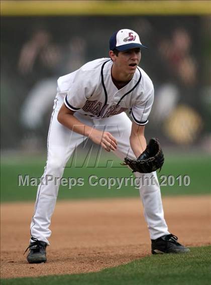 Thumbnail 3 in Los Amigos vs. Capistrano Valley Christian photogallery.