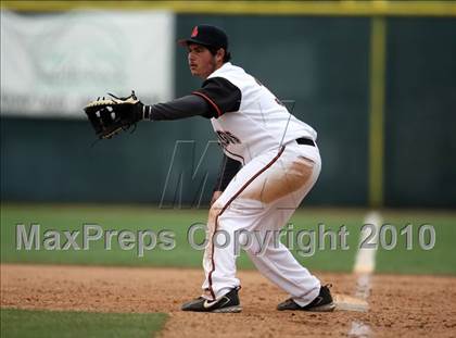 Thumbnail 1 in Los Amigos vs. Capistrano Valley Christian photogallery.