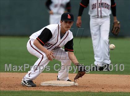 Thumbnail 2 in Los Amigos vs. Capistrano Valley Christian photogallery.