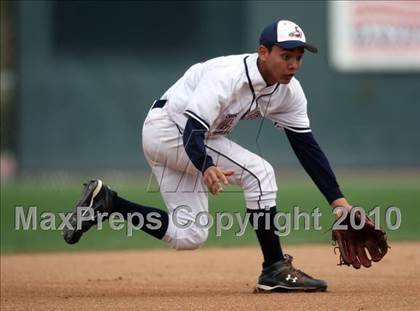 Thumbnail 3 in Los Amigos vs. Capistrano Valley Christian photogallery.