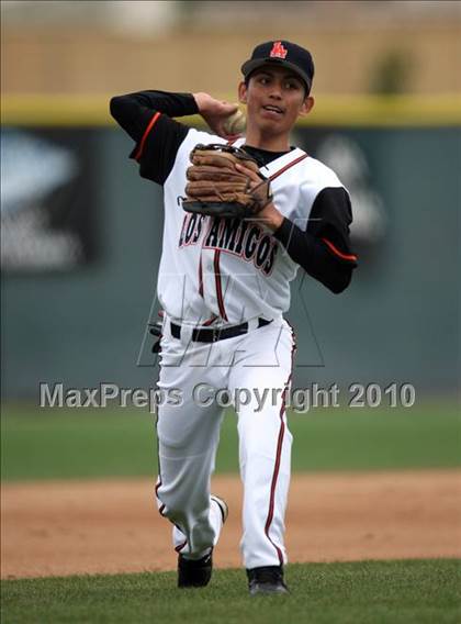 Thumbnail 3 in Los Amigos vs. Capistrano Valley Christian photogallery.