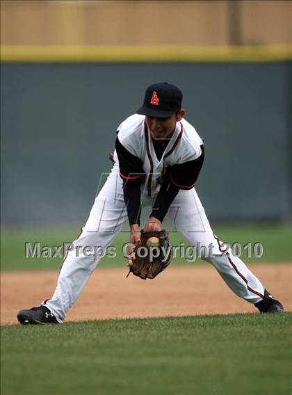 Thumbnail 2 in Los Amigos vs. Capistrano Valley Christian photogallery.