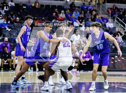 Thumbnail 1 in Creighton Prep vs. Omaha Central photogallery.