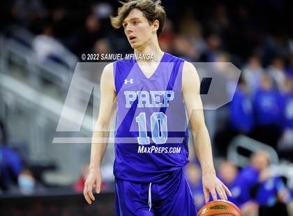 Thumbnail 1 in Creighton Prep vs. Omaha Central photogallery.