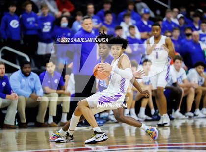 Thumbnail 1 in Creighton Prep vs. Omaha Central photogallery.