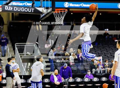 Thumbnail 1 in Creighton Prep vs. Omaha Central photogallery.