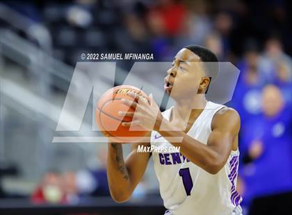 Thumbnail 1 in Creighton Prep vs. Omaha Central photogallery.