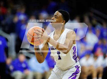 Thumbnail 2 in Creighton Prep vs. Omaha Central photogallery.