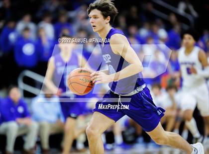 Thumbnail 3 in Creighton Prep vs. Omaha Central photogallery.