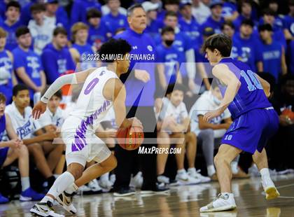 Thumbnail 2 in Creighton Prep vs. Omaha Central photogallery.
