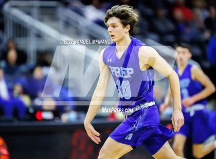 Thumbnail 2 in Creighton Prep vs. Omaha Central photogallery.