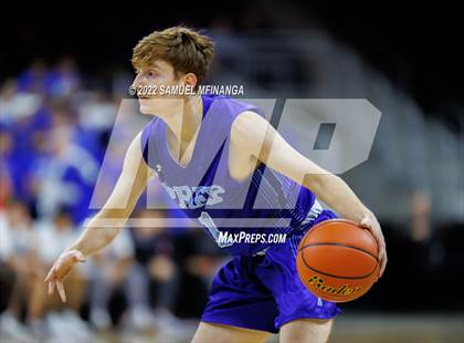 Thumbnail 2 in Creighton Prep vs. Omaha Central photogallery.