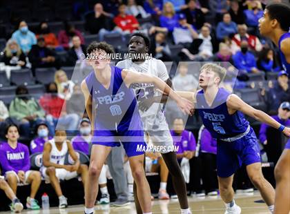 Thumbnail 1 in Creighton Prep vs. Omaha Central photogallery.