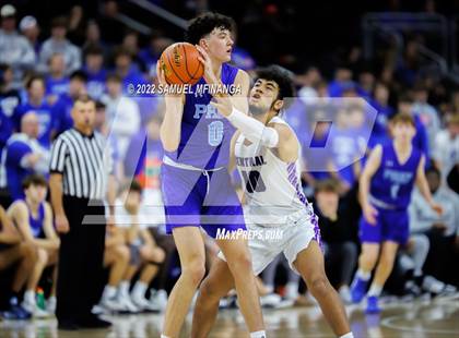 Thumbnail 2 in Creighton Prep vs. Omaha Central photogallery.