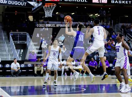 Thumbnail 1 in Creighton Prep vs. Omaha Central photogallery.
