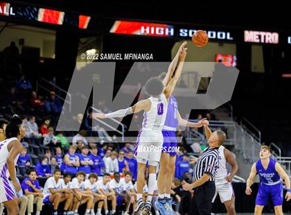Thumbnail 3 in Creighton Prep vs. Omaha Central photogallery.