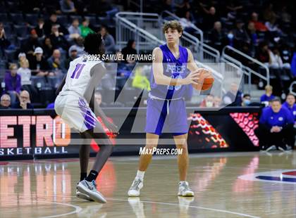 Thumbnail 2 in Creighton Prep vs. Omaha Central photogallery.
