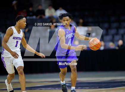 Thumbnail 2 in Creighton Prep vs. Omaha Central photogallery.