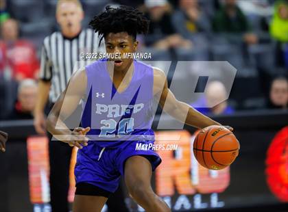 Thumbnail 3 in Creighton Prep vs. Omaha Central photogallery.