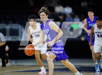 Thumbnail 3 in Creighton Prep vs. Omaha Central photogallery.