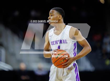 Thumbnail 2 in Creighton Prep vs. Omaha Central photogallery.