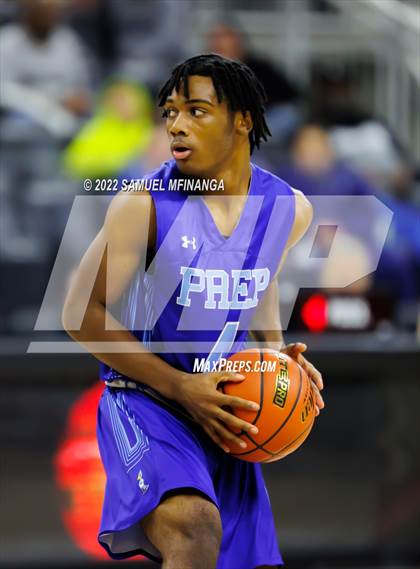 Thumbnail 3 in Creighton Prep vs. Omaha Central photogallery.
