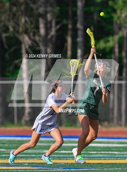 Thumbnail 1 in Blessed Trinity @ Chattahoochee photogallery.