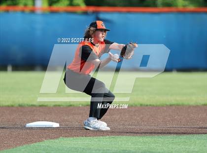 Thumbnail 3 in Amanda-Clearcreek vs Fredericktown (OHSAA D3 District Final) photogallery.