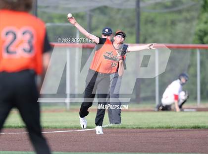 Thumbnail 2 in Amanda-Clearcreek vs Fredericktown (OHSAA D3 District Final) photogallery.