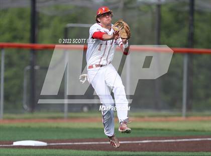 Thumbnail 1 in Amanda-Clearcreek vs Fredericktown (OHSAA D3 District Final) photogallery.