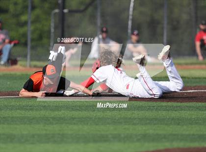 Thumbnail 3 in Amanda-Clearcreek vs Fredericktown (OHSAA D3 District Final) photogallery.