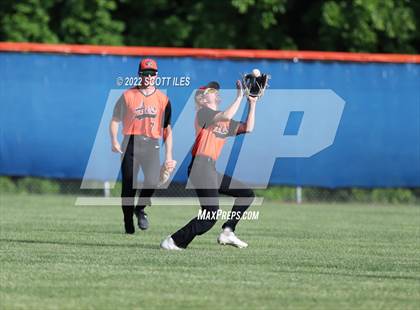 Thumbnail 2 in Amanda-Clearcreek vs Fredericktown (OHSAA D3 District Final) photogallery.