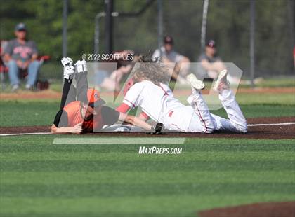 Thumbnail 1 in Amanda-Clearcreek vs Fredericktown (OHSAA D3 District Final) photogallery.