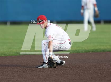 Thumbnail 2 in Amanda-Clearcreek vs Fredericktown (OHSAA D3 District Final) photogallery.