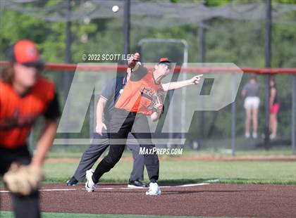 Thumbnail 3 in Amanda-Clearcreek vs Fredericktown (OHSAA D3 District Final) photogallery.