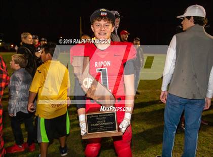 Thumbnail 3 in Ripon vs. Highland (CIF D 4 AA California State Final) photogallery.