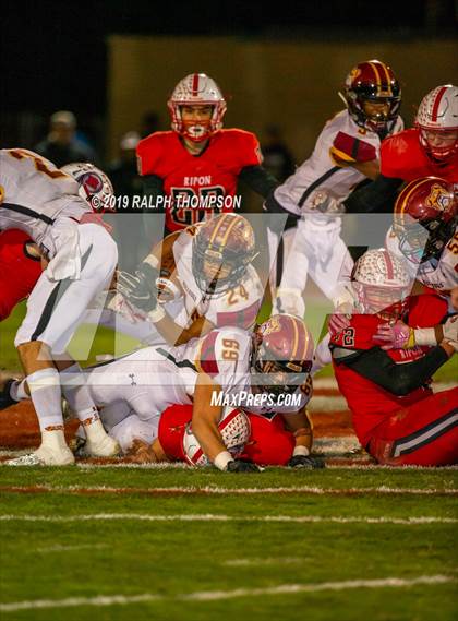 Thumbnail 3 in Ripon vs. Highland (CIF D 4 AA California State Final) photogallery.