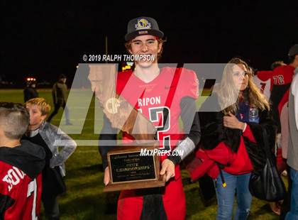 Thumbnail 1 in Ripon vs. Highland (CIF D 4 AA California State Final) photogallery.