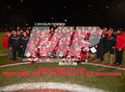 Thumbnail 3 in Ripon vs. Highland (CIF D 4 AA California State Final) photogallery.