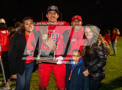Thumbnail 2 in Ripon vs. Highland (CIF D 4 AA California State Final) photogallery.