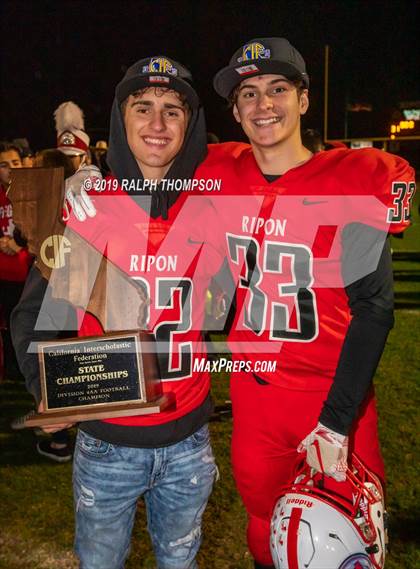 Thumbnail 2 in Ripon vs. Highland (CIF D 4 AA California State Final) photogallery.