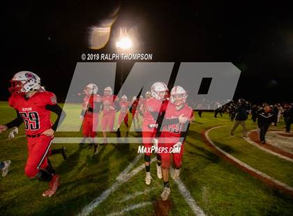 Thumbnail 1 in Ripon vs. Highland (CIF D 4 AA California State Final) photogallery.