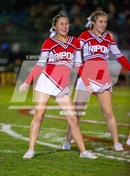 Thumbnail 1 in Ripon vs. Highland (CIF D 4 AA California State Final) photogallery.