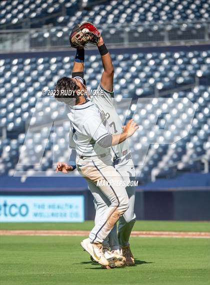 Thumbnail 3 in Mater Dei Catholic @ San Ysidro (Games @ Petco Park) photogallery.