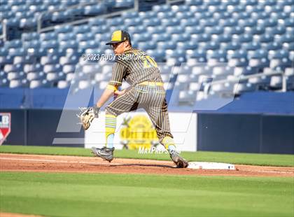 Thumbnail 2 in Mater Dei Catholic @ San Ysidro (Games @ Petco Park) photogallery.