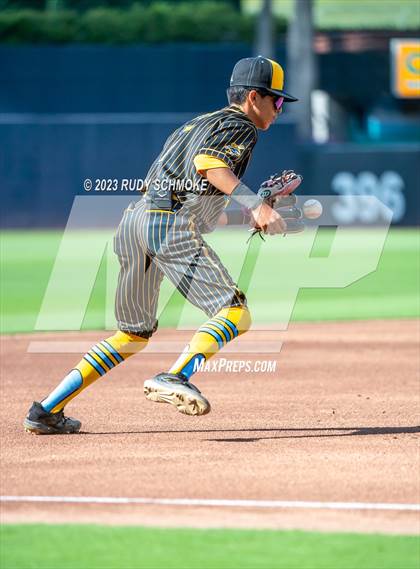 Thumbnail 1 in Mater Dei Catholic @ San Ysidro (Games @ Petco Park) photogallery.